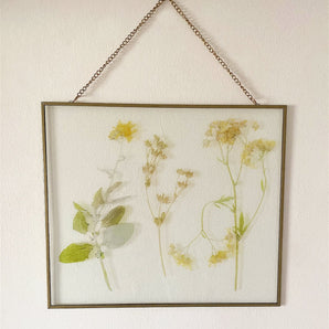 Les Fleurs Flower Wall Hanging Picture