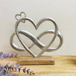 Metal Silver Entwined Hearts On A Wooden Base Medium